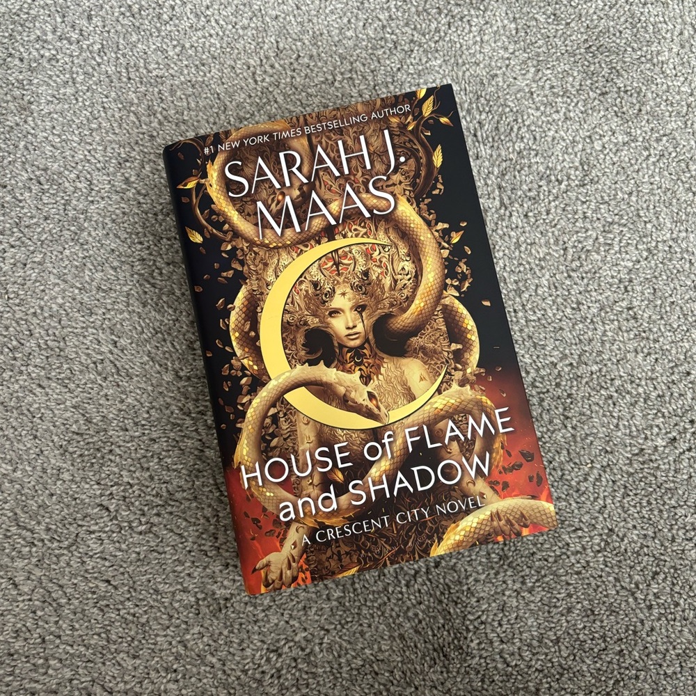 Sarah J. Maas - Crescent City book 3 House of Flame and Shadow DIGITALLY SIGNED